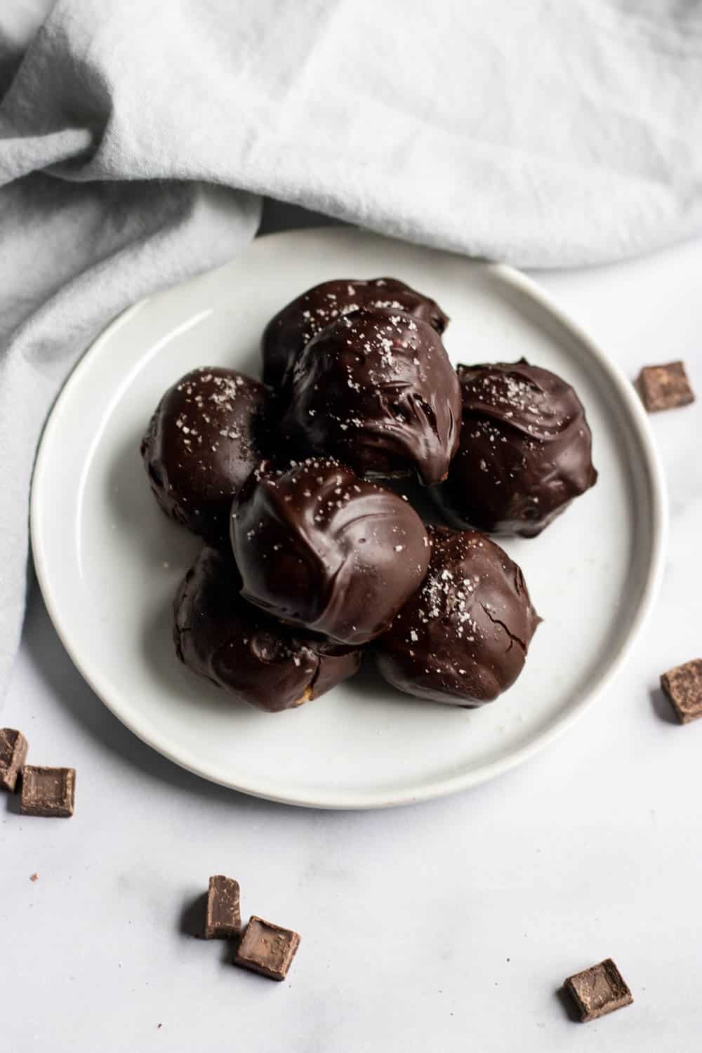 Buck Eye Truffle : Peanut Butter Buckeyes Truffles | Wicked Good Treats - Featured in 5 ...