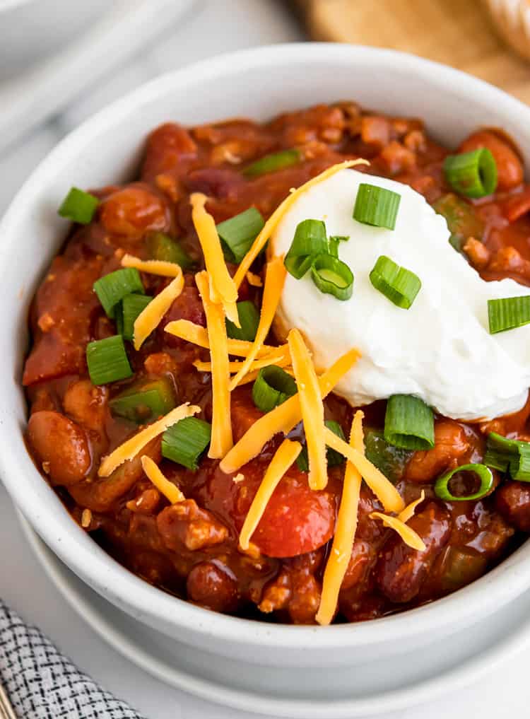 Quick and Simple Turkey Chili Lemons + Zest