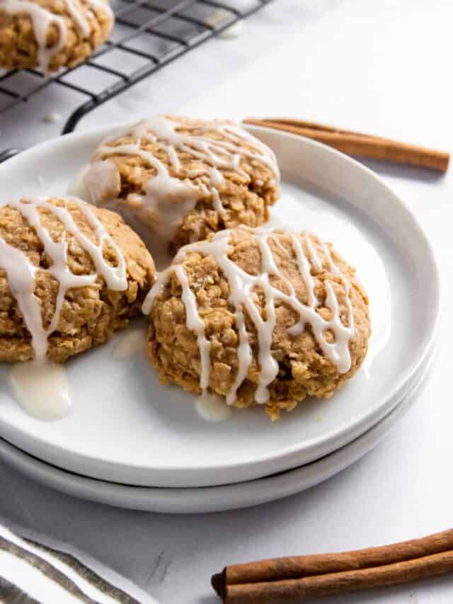 Cinnamon Roll Breakfast Cookies