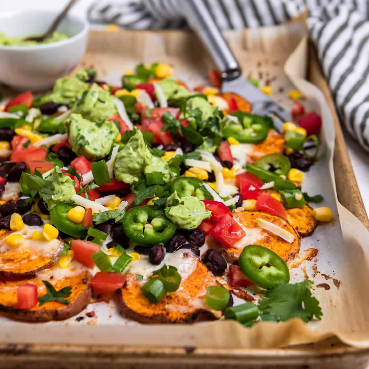 Sweet Potato with Fresh Spinach and Avocado Basil Sauce