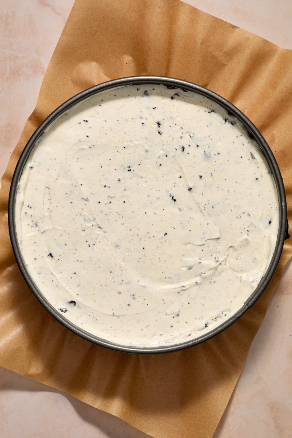 Ice cream pie with Oreos in pan.
